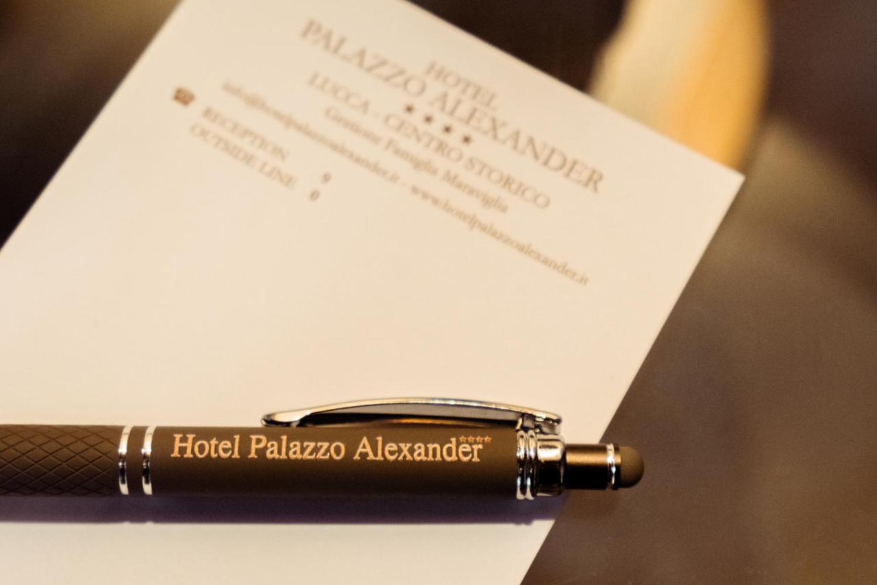Hotel Palazzo Alexander ลุคคา ภายนอก รูปภาพ